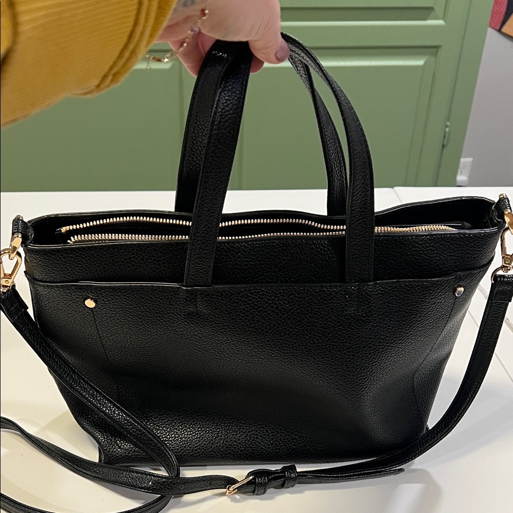 A‎ new Day - Elegant Black Vegan/Faux Leather Tote Bag